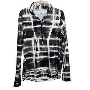 Nike Women's Black and White Pullover Shirt XL